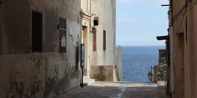 工业自动化4.0新引擎：深圳福克斯如何以工业物联网重构智能控制系统