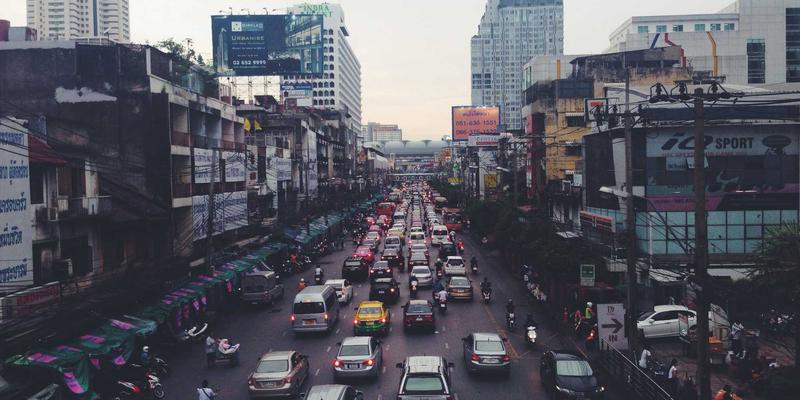 智能制造新引擎：PLC控制系统如何驱动工厂节能革命